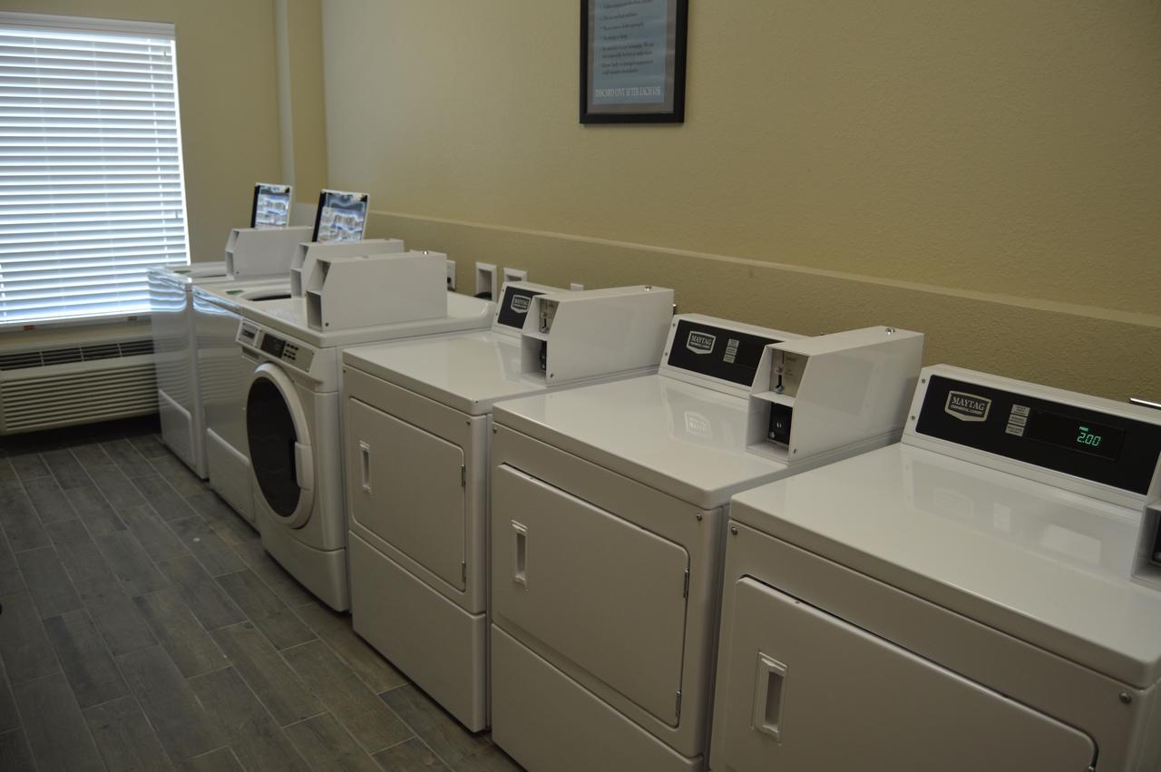 Heritage Place Hotel And Suites DeQuincy Bagian luar foto